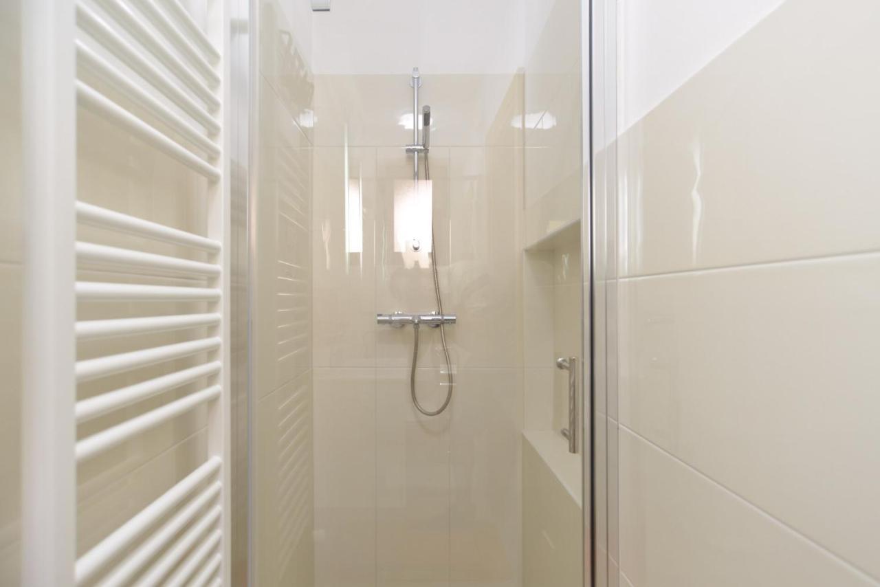 Apartment Snjezana 1064 Ровинь Экстерьер фото